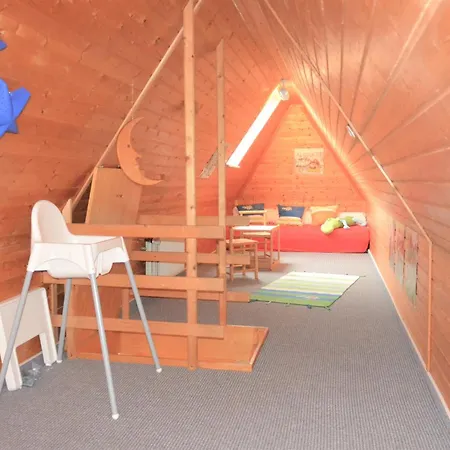 Haus Roessler, Dauenser Strasse 12 بيت للعطل *