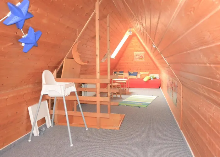 Haus Roessler, Dauenser Strasse 12 Feriehus *